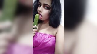 Beautiful Teen Girl Raagini Sucking Gherkin as a Dick,part 01