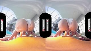 VR Porn Cosplay Step Sister 5th Element POV and 69 Blowjob VR CosplayX