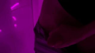 Made a Stranger Cum in a Nightclub