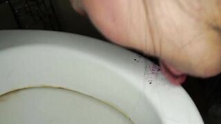 Toilet Licking Whore Jasmine Dark