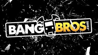 BANGBROS - When You Take A Break From Social Distancing To Get A Nut