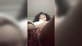 Ramming my Pussy with a Dildo till Roommates Return