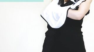 Japanese Cosplayer pull off her shorts and try on haul