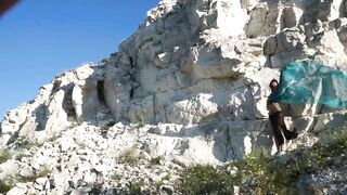 Dance improvisation on the Rock