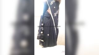 Desi Indian pretty aunty video call with boyfriend