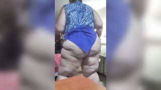 Fat BBW Twerking