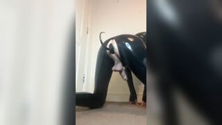 Latex sissy tail plug