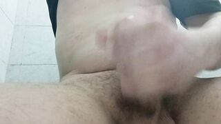 Huge Extreme Load Jerking Off