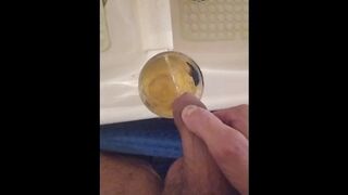 piss in the sink - desperate pee