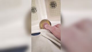piss in the sink - desperate pee