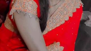 Red Saree beautiful Sexy Bhabhi Ko Ghar me pela