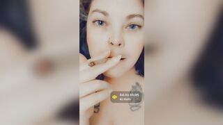 smoking milf - fun with snapchat ph_meowjessicat