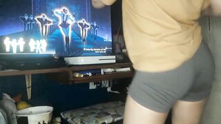 Perfect nerd girl on just dance