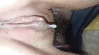 Creampie! Sperm flows out of pussy and drips on the floor