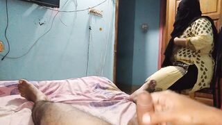 (Mahila Doctor ne patient ko choda) - Sexy Doctor wants to fucked her big cock