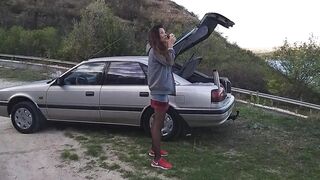 HOT PEE in Cold Autumn on TOW BAR of my Uncle"s Retro Car