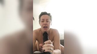 British milf Fresh from the shower blow job