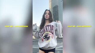 PATRIOTS FAN KARLI MERGENTHALER DOES TIKTOK DANCE