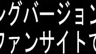 【尻穴にアナルプラグを入れたままハメられる】金髪ギャルがアナルとマンコの快楽を同時に味わう