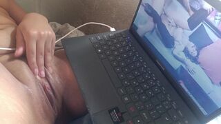 masturbating my pussy watching porn, without dick I don't stay that's why I went to see porn and cum