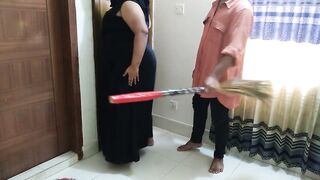 Fucking a beautiful maid in Saudi Arabia (Part-3)