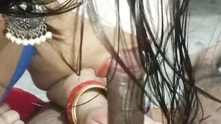 Tamil girl Hot Sucking cock boyfriend - cum in mouth real indian beautiful girl homemade (Hindi Audio).