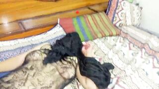 Queen has sex with sister in law while doing housework, Desi hindi homemade sex