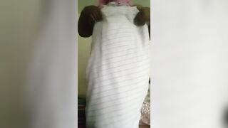 Indian lady bedroom masturbation