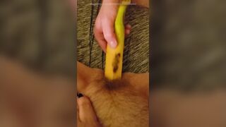 Fan request to use a banana ends in hard orgasm