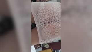 Bailando sensualmente para ti
