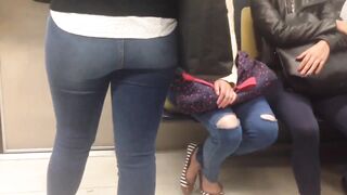 Milf big ass on jeans